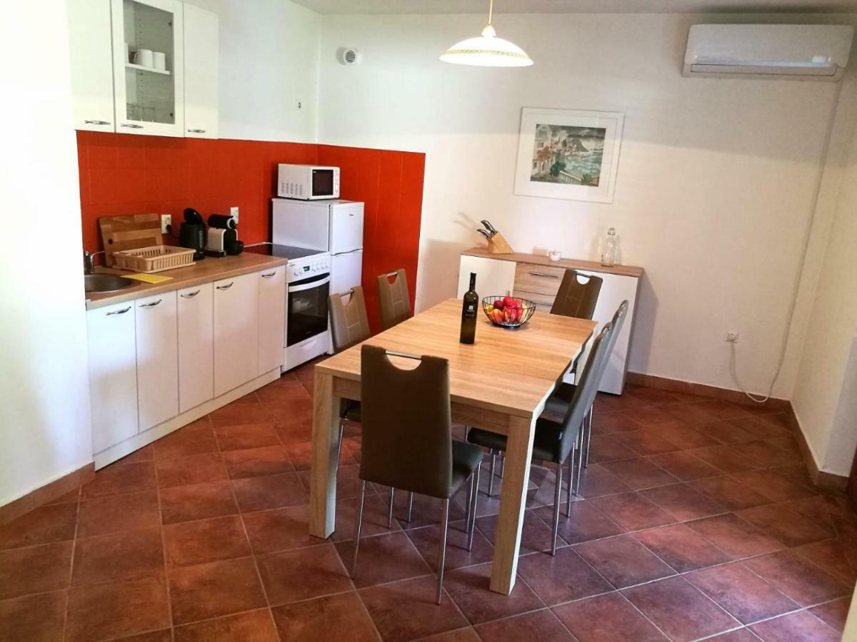 דירות פרוי Casa Val Madorso מראה חיצוני תמונה