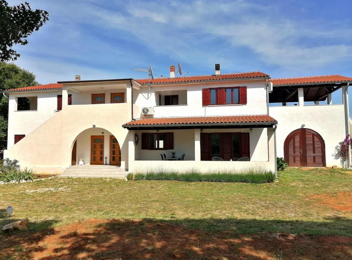 דירות פרוי Casa Val Madorso מראה חיצוני תמונה